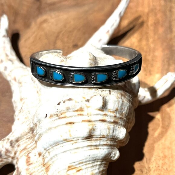 Old Pawn Sterling Native American Hopi Bear Claw Paw Turquoise Cuff Bracelet - Picture 1 of 8